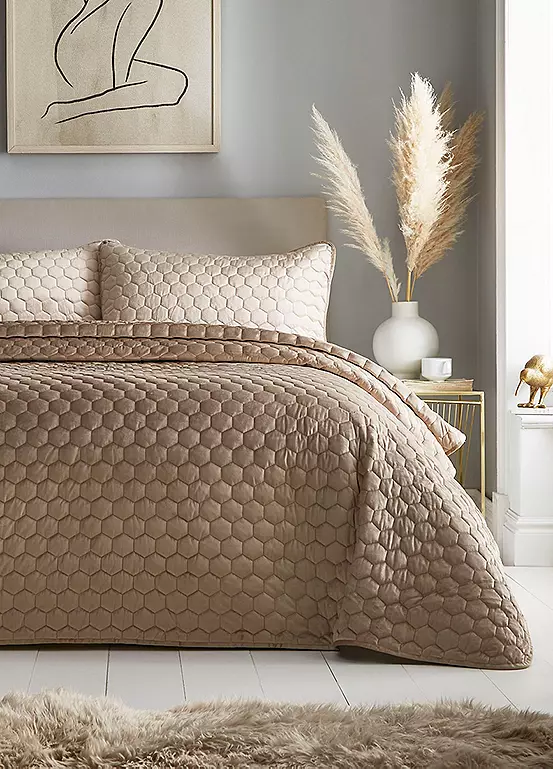 bonprix Kaleidoscope Hotel Collection Honeycomb King Size Bedspread