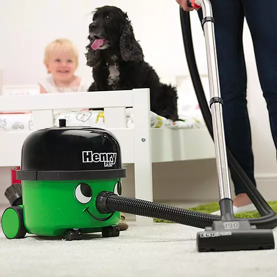 Bonprix Numatic International Henry Pet PET 200-11 Cylinder Vacuum Cleaner