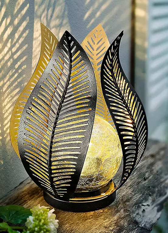 bonprix Streetwize Solar Metal Flower with Crackle Ball