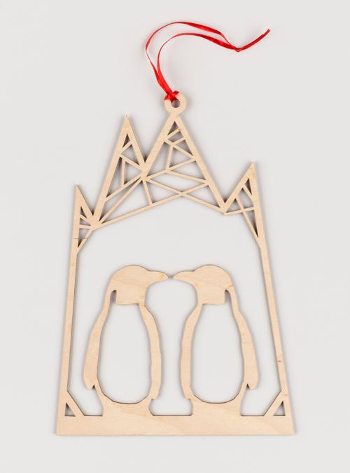 Boodle Penguin Christmas Wreath