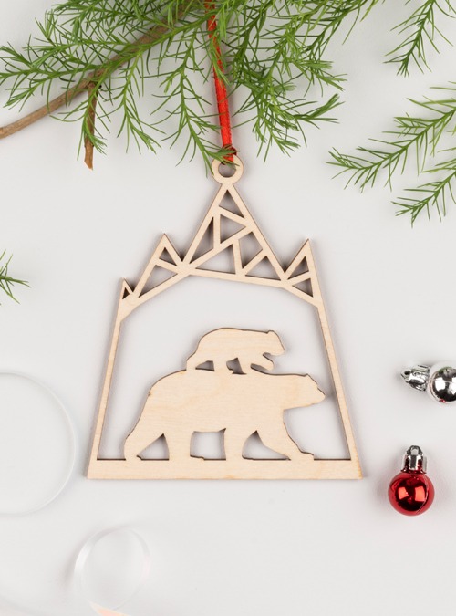 Boodle Polar Bear Christmas Wreath