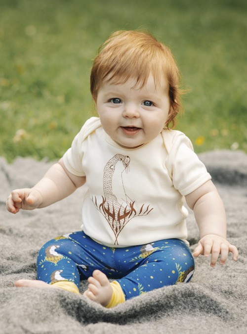 Boodle Otter Baby Outfit. Organic Otter Leggings And Baby T-shirt Set