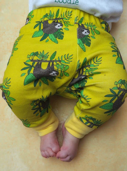 Boodle Sloth Baby Outfit. Organic Sloth Leggings And Baby T-shirt Set