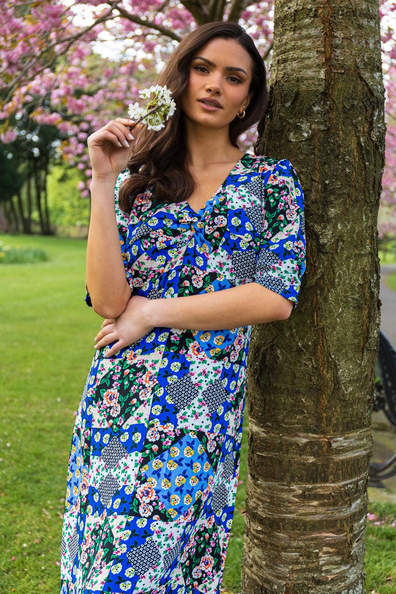 born Miri Blue Printed V-Neck Midi Dress