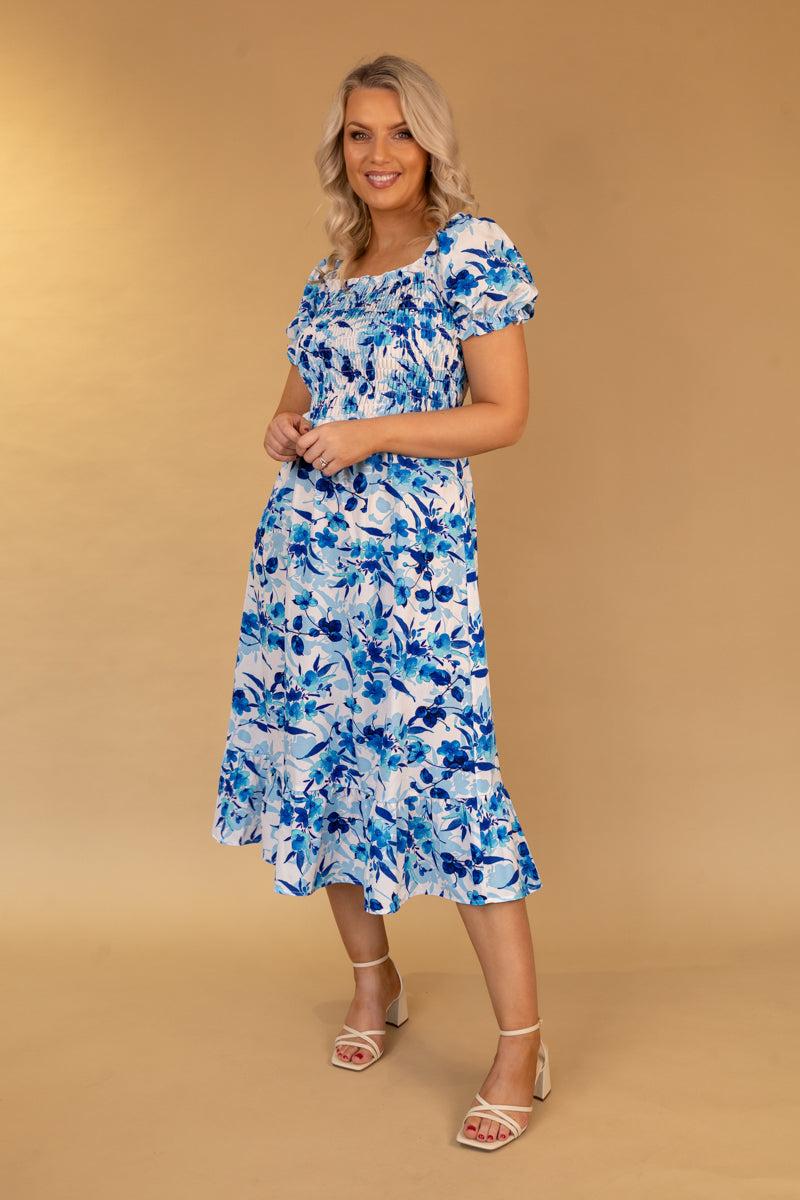 Born Missy Blue Floral Ruched Midi Dress