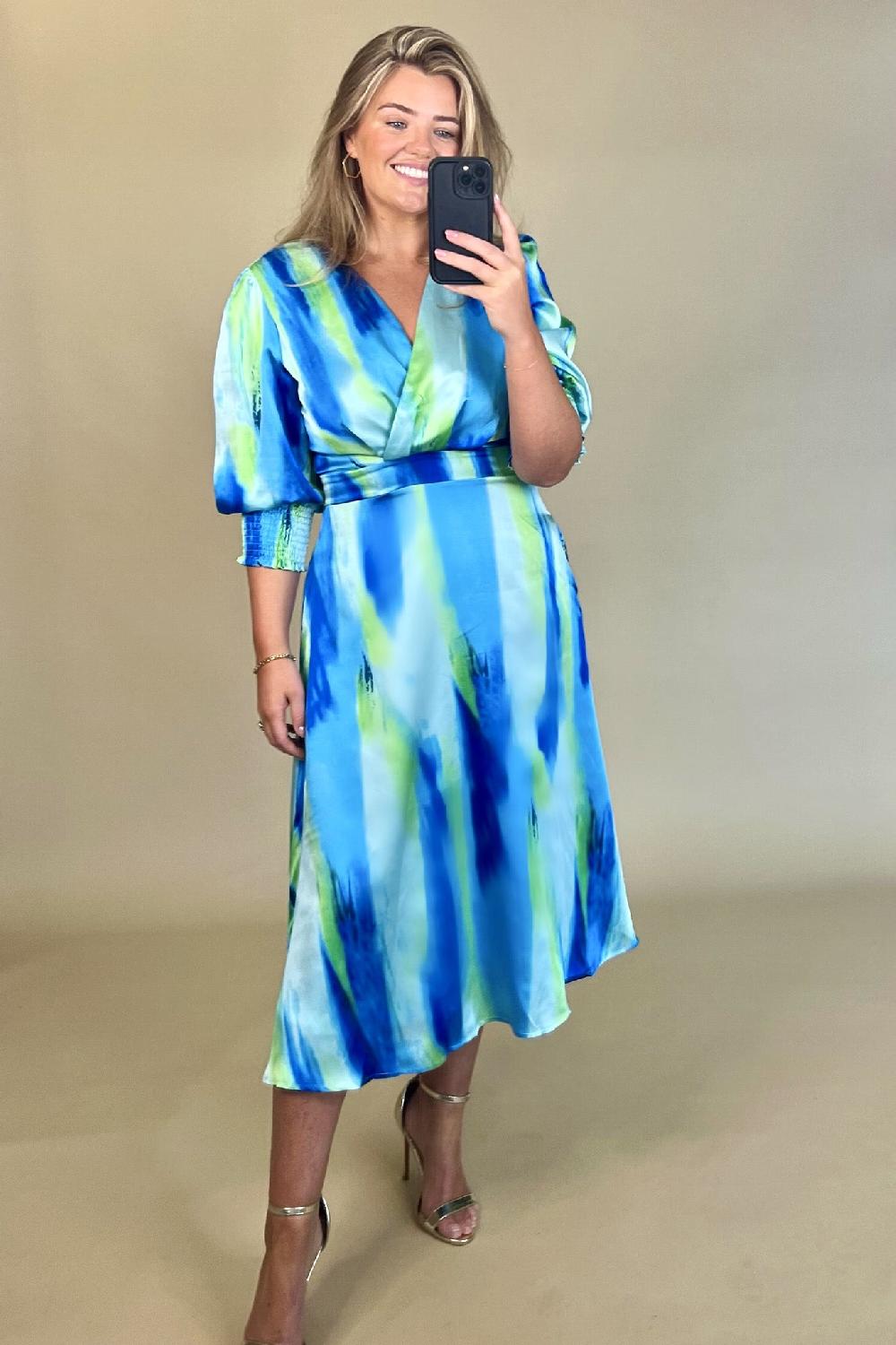 Born Rexa Blue & Green Abstract Print Dress