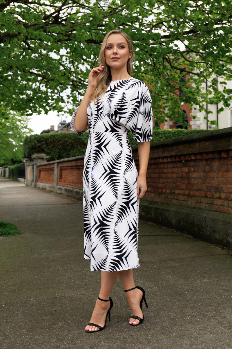 Born Syan Cream & Black Arrow Print Midi Dress