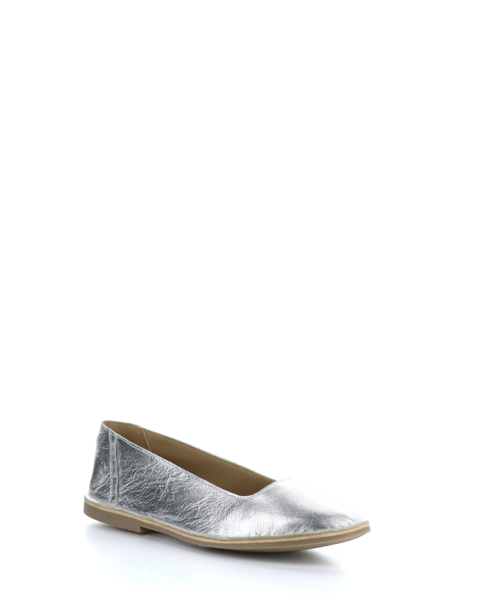 bos. & co. BANU SILVER Round Toe Shoes