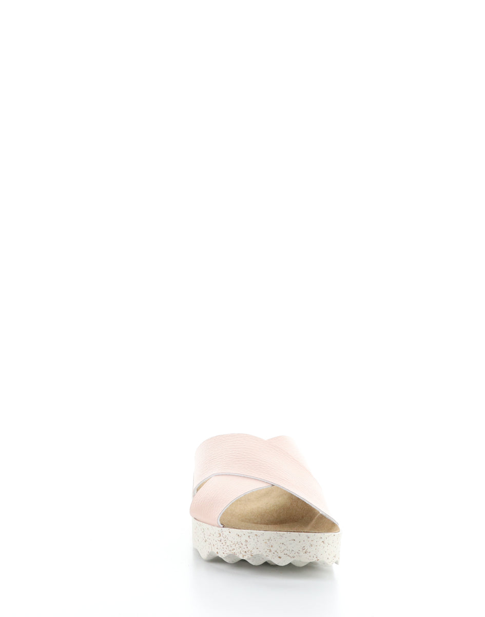 Bos. & Co. CROSS276ASP 004 PINK Slip-on Sandals