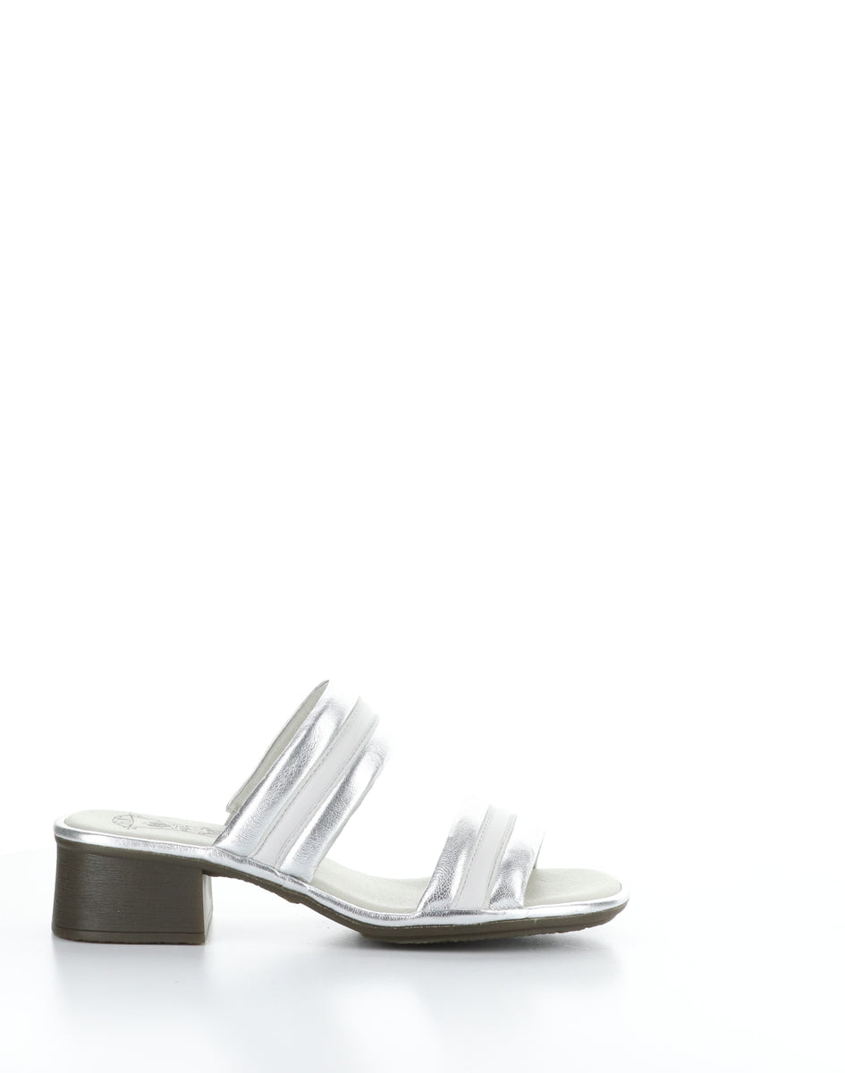 Bos. & Co. EITY580FLY 000 SILVER/WHITE Slip-on Sandals