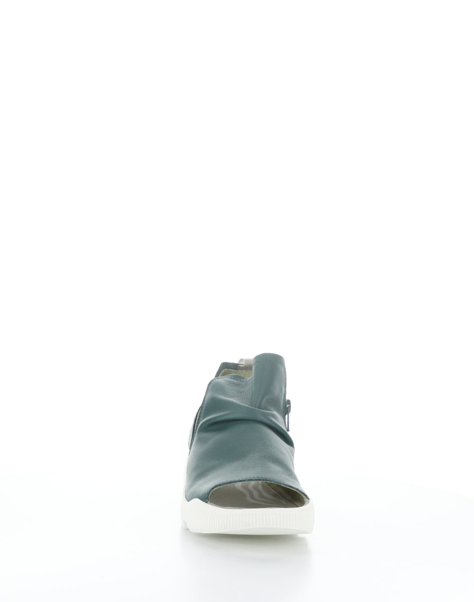 Bos. & Co. WISH789SOF 005 TEAL Round Toe Sandals