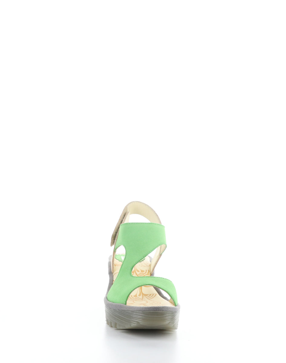Bos. & Co. YOXA576FLY 005 PISTACHIO/NAT Velcro Sandals