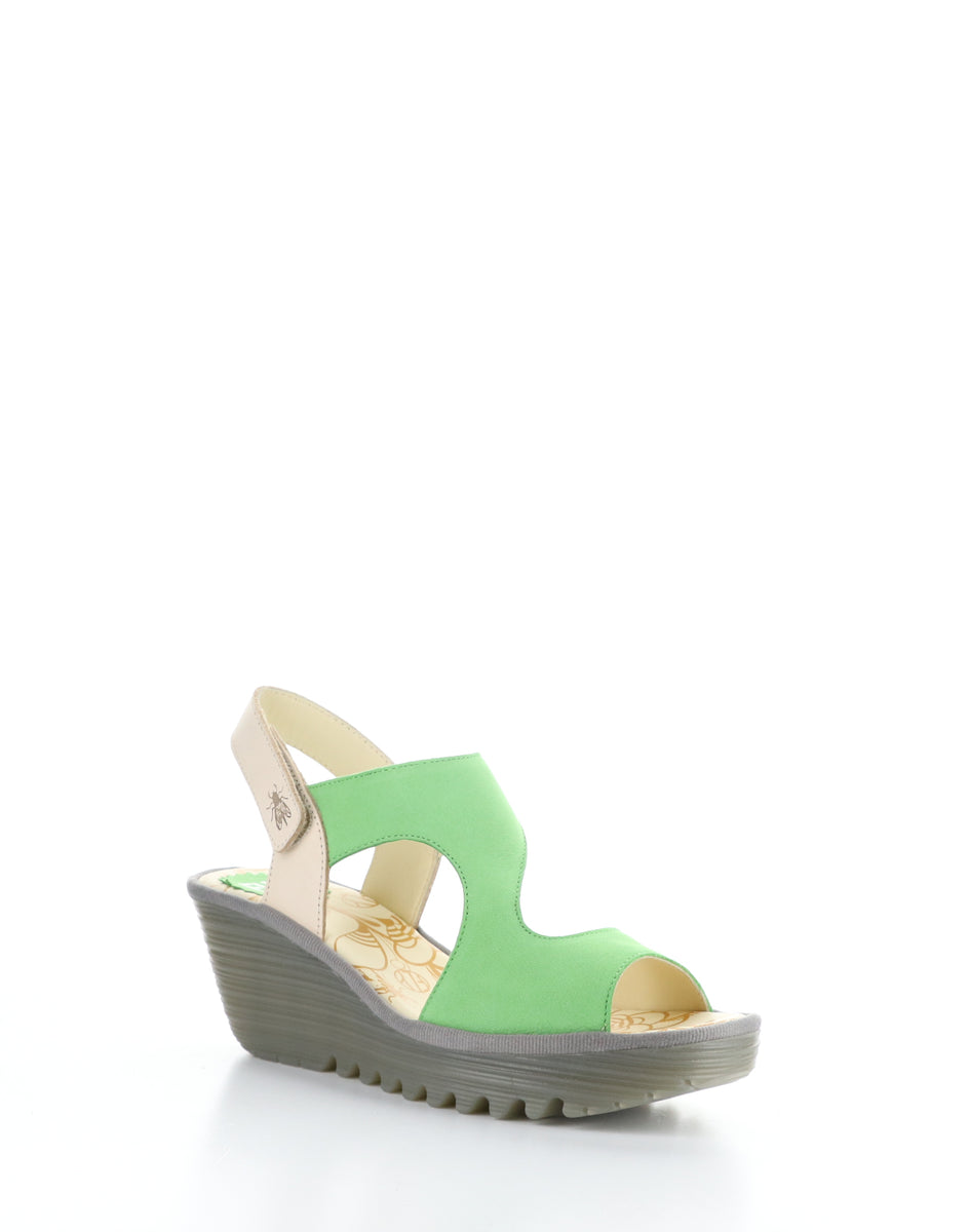 bos. & co. YOXA576FLY 005 PISTACHIO/NAT Velcro Sandals