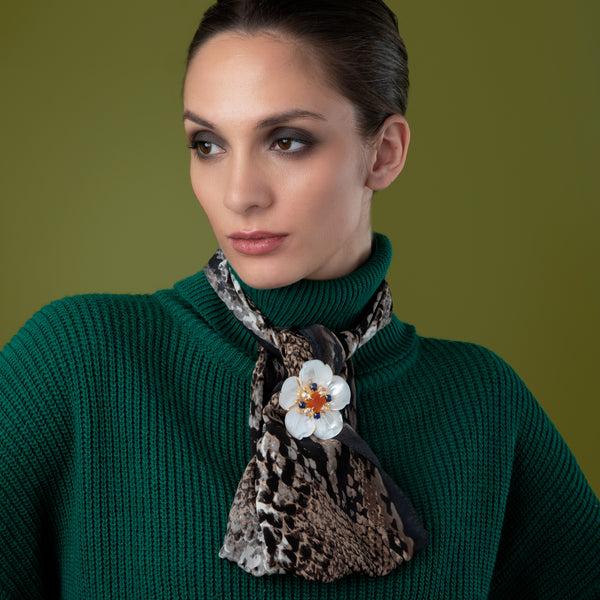 Bounkit Annalyse Brooch/Pendant (more Colors)