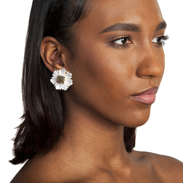 Bounkit Solange Studs