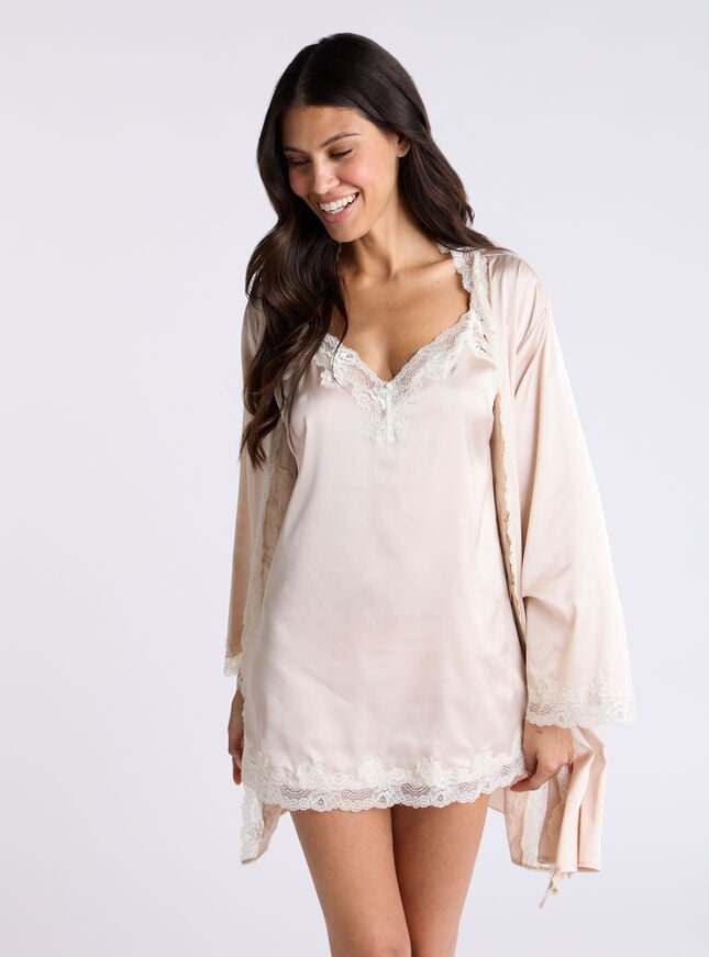 Boux Avenue Etta Satin & Lace Short Robe - Oyster