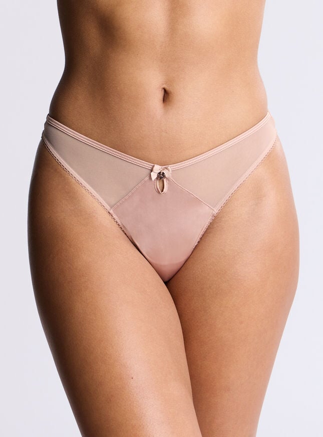 boux avenue Petal satin thong - Champagne