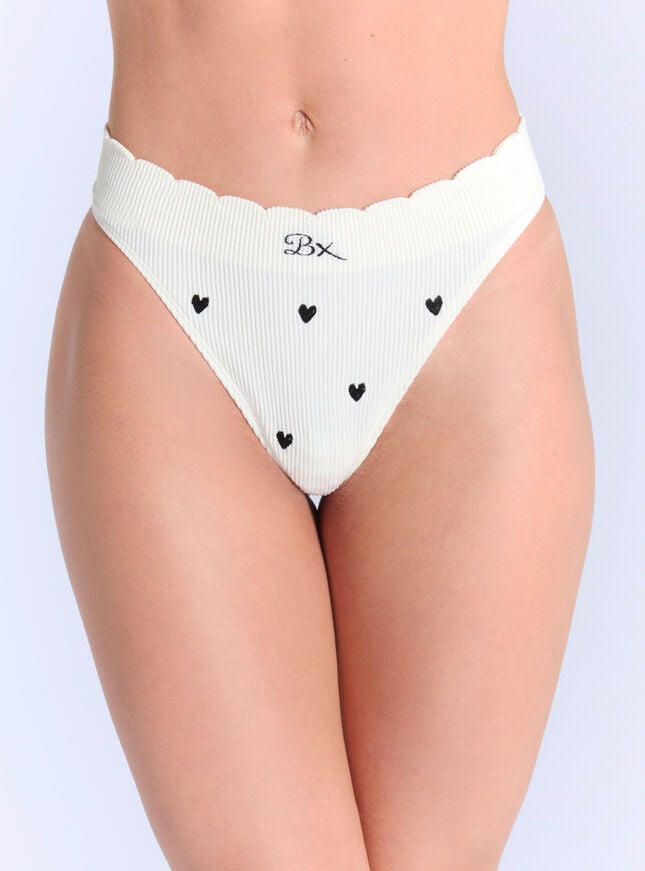 boux avenue Heart embroidered ribbed seamless thong - Cream
