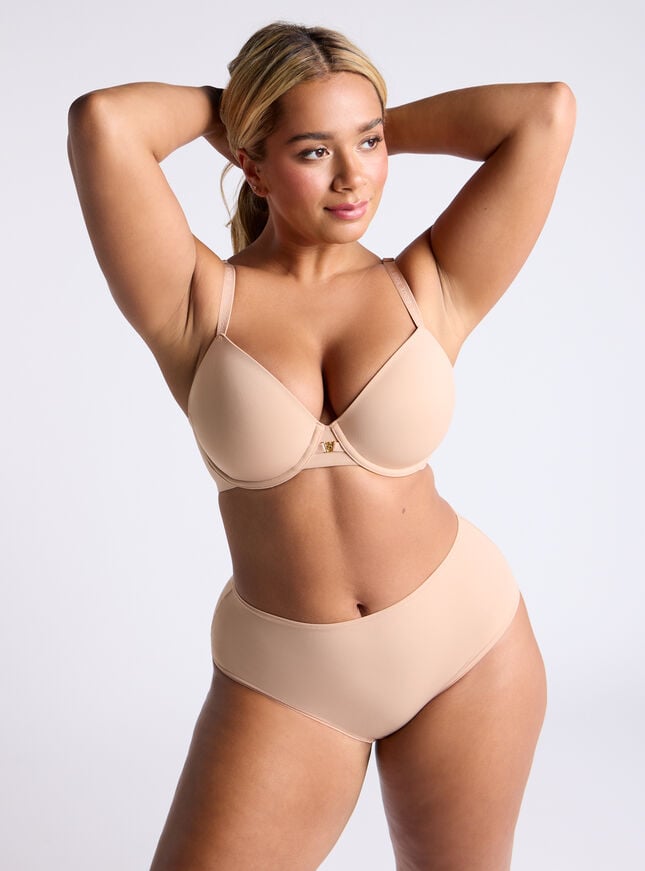 Boux Avenue Kaylee Ultra Light Microfibre 4-way Stretchy Shorts - 03 Medium