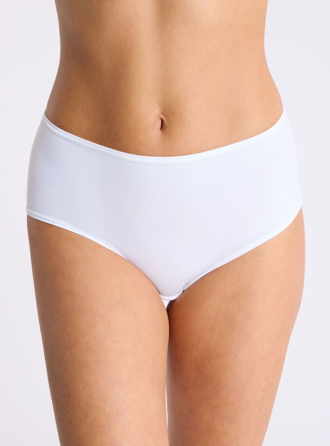 boux avenue Kaylee ultra light microfibre 4-way stretchy shorts - 01 Light