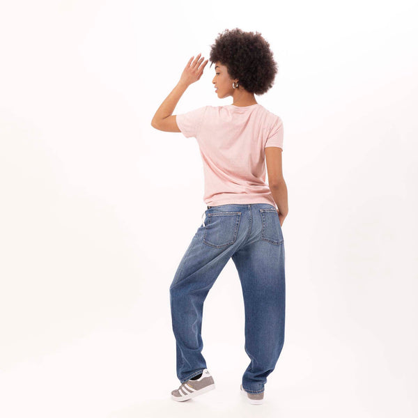 Bowery Nyc WOMEN'S "SIN CLUB" CREWNECK SLIM FIT T-SHIRT- VINTAGE JERSEY