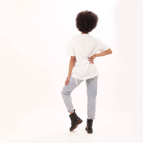 Bowery Nyc WOMEN'S "THRILLING" CREWNECK BOY FIT T-SHIRT- VINTAGE JERSEY