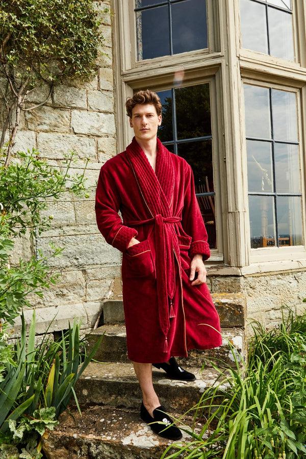 Bown Of London Donington Long Velvet Smoking Jacket In Burgundy Size *