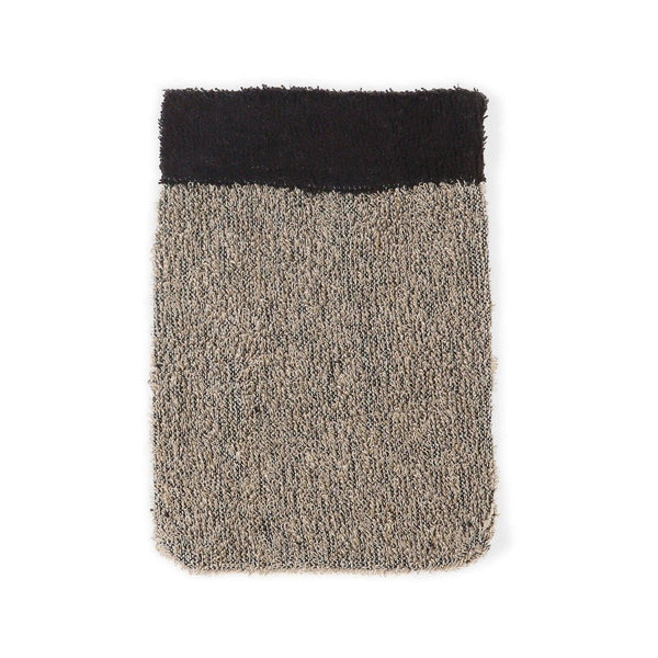 bown of london Natural Sisal Hemp Bath Mitt Black Size *