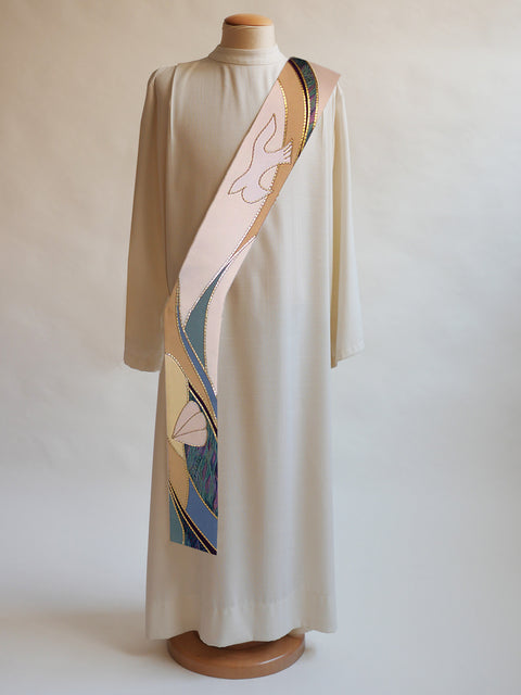 bramante Baptismal Deacon Stole with Shell and Dove