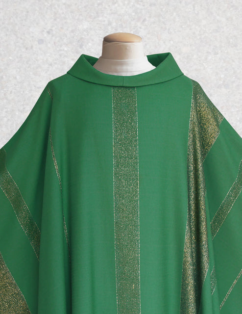 Bramante Beaulieux Asymmetrical Woven Sample Chasuble In Green