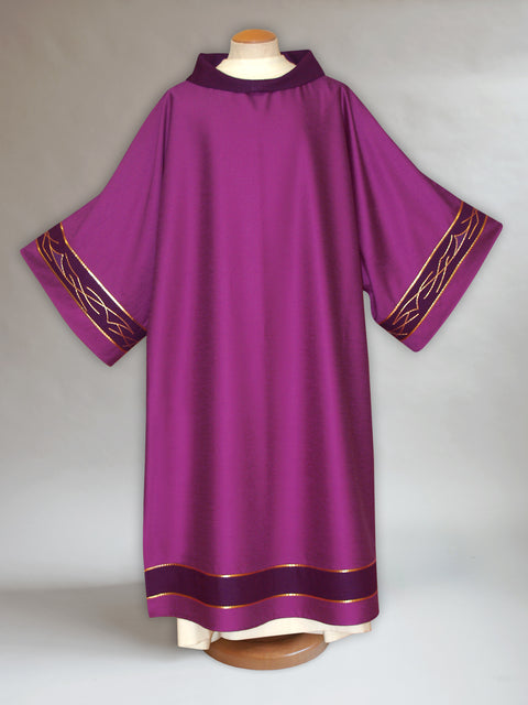Bramante Asymmetrical Lent Chasuble With Thorns