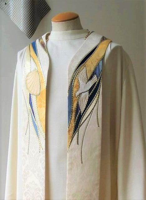 bramante Baptismal Shell & Dove Stole