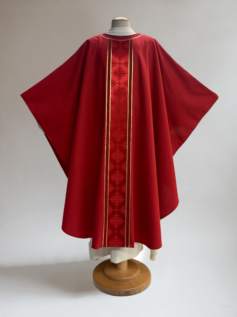 bramante Classic Lucia Red Sample Chasuble