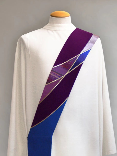 Bramante Curvilinear Advent Deacon Stole