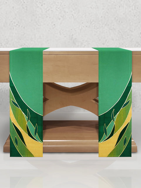 Bramante Curvilinear Foliage Altar Scarves