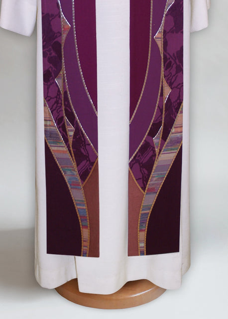 Bramante Curvilinear Lent Stole With Thorns