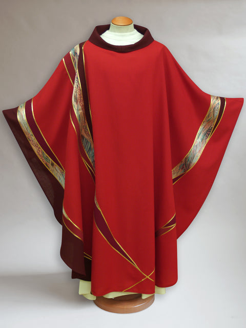 bramante Curvilinear Red Chasuble
