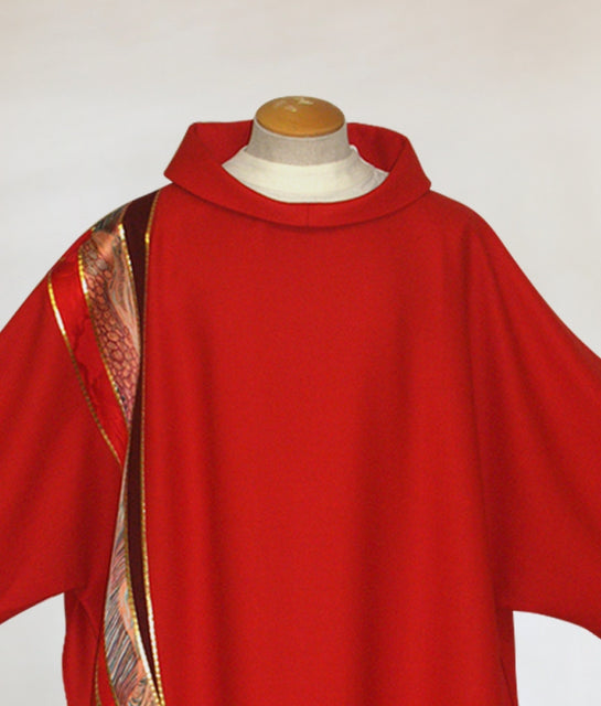 Bramante Curvilinear Red Dalmatic