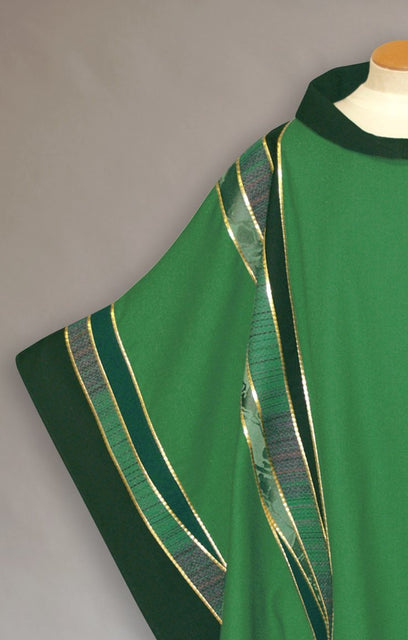 Bramante Curvilinear Woven Green Chasuble