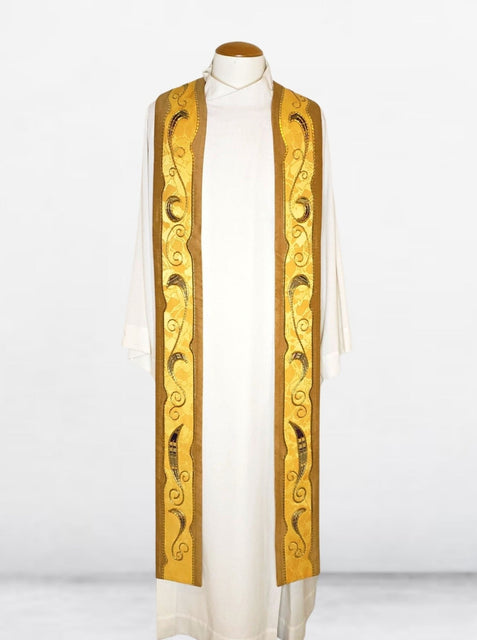 bramante Gold Art Nouveau Sample Stole