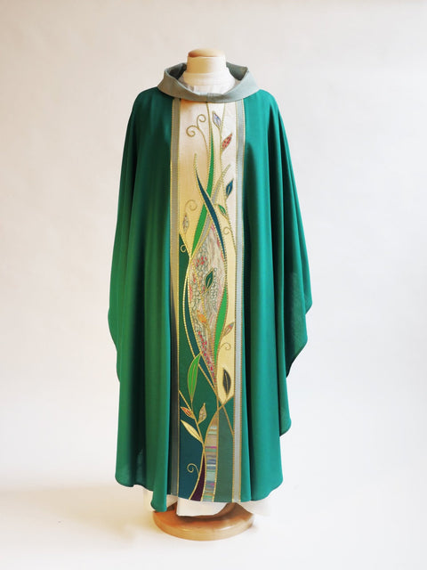 Bramante Green Foliage Chasuble