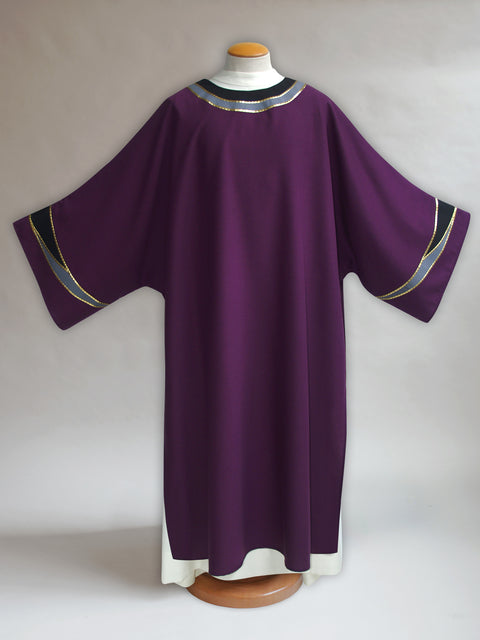 Bramante Lent Curvilinear Stole