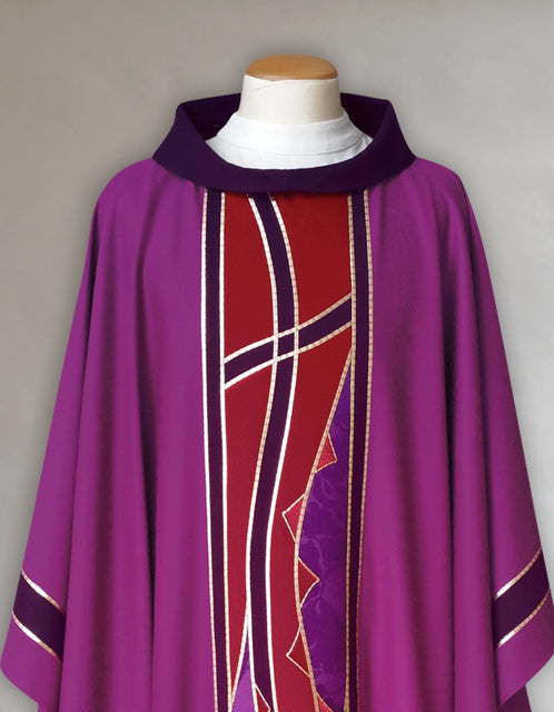 Bramante Lenten Chasuble With Cross & Thorns