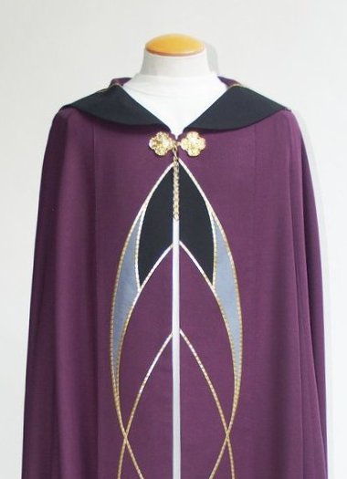 Bramante Lenten Curvilinear Cope