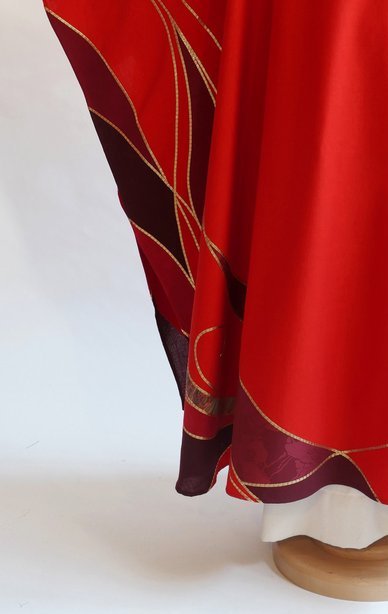 Bramante Red Flame Chasuble