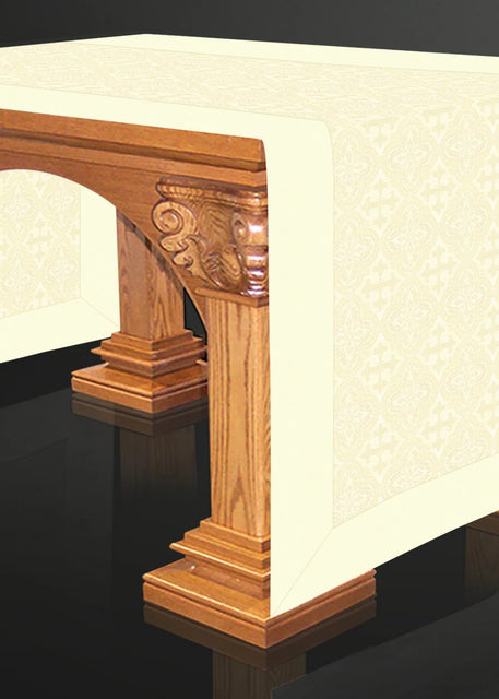 Bramante Runner Altar Cloth