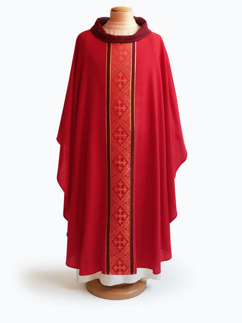 bramante The Classic Red Brocade Chasuble