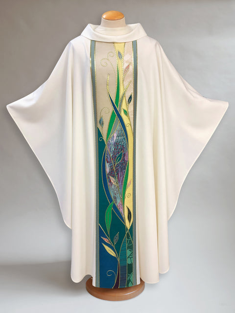 bramante White Foliage Chasuble