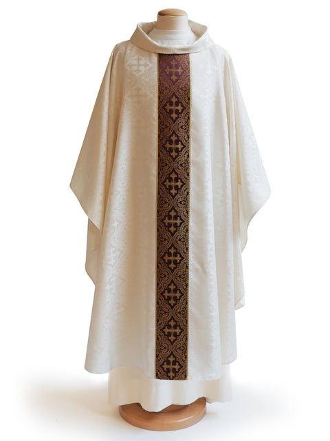 Bramante The Francis Classic Cross Ecru & Brocade Burgundy Collection