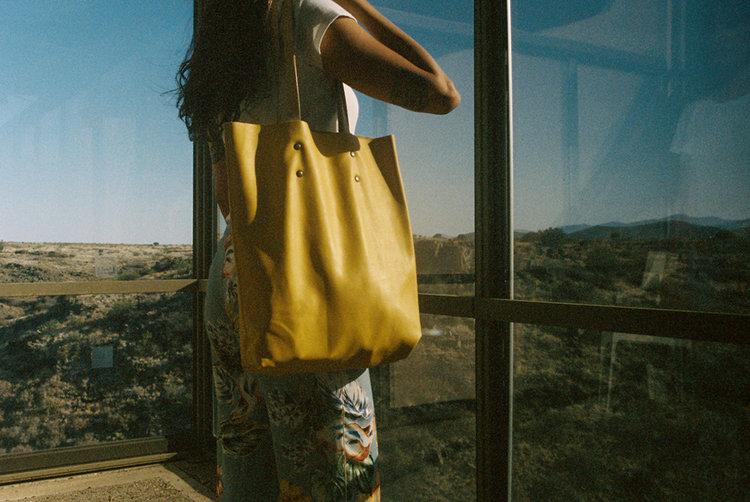 Branco Lisboa Tote Yellow Leather